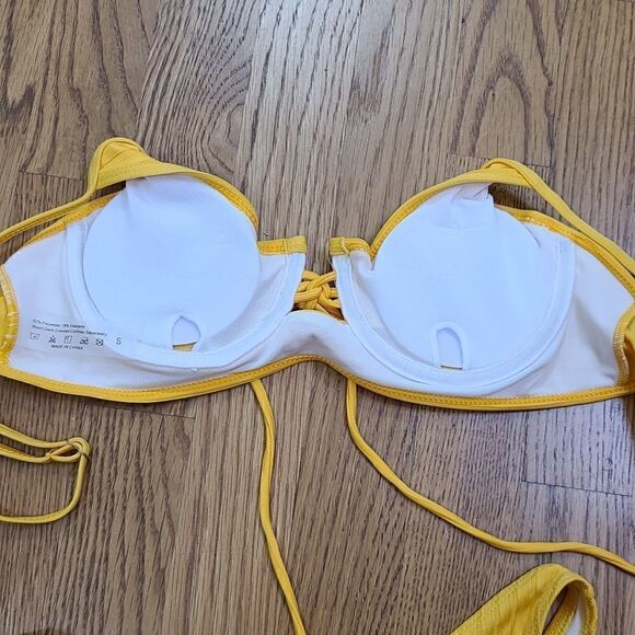 Yellow Bikini Ribbed Fabric Small - Picture 11 of 11